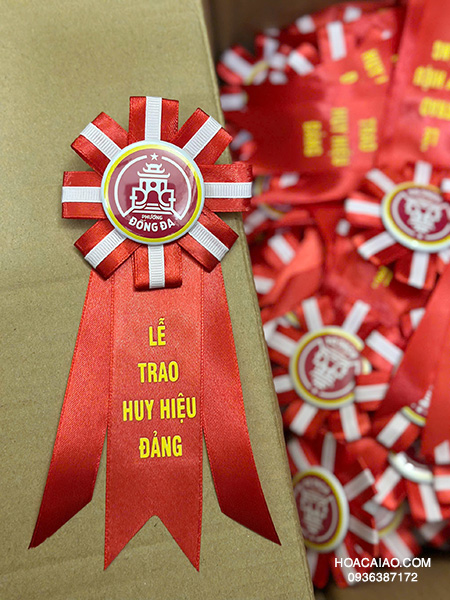 Hoa cài áo đại hội đảng, đoàn